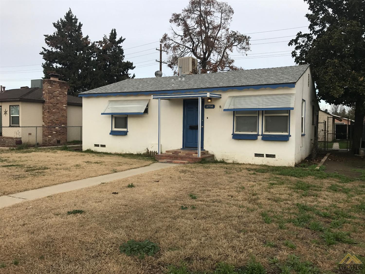 2714 16th St, Bakersfield, CA 93301 photo 2