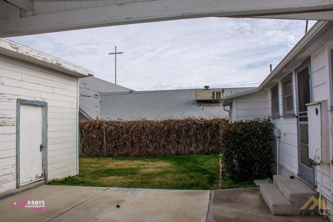 110 Pico St, Taft, CA 93268 photo 21