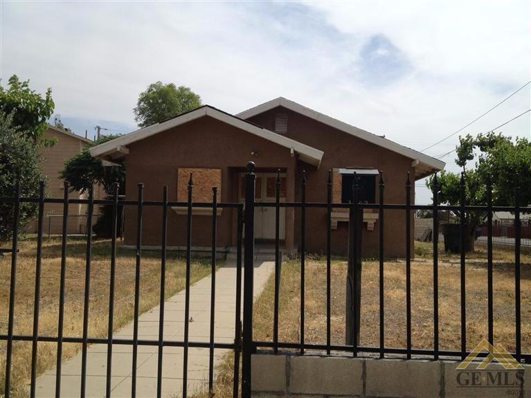 1403 E 18th St, Bakersfield, CA 93305 photo 1