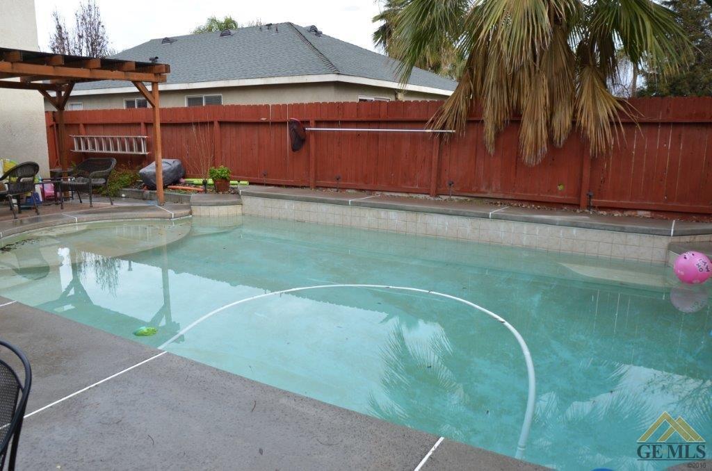 4305 Blue Devils Ave, Bakersfield, CA 93313 photo 19