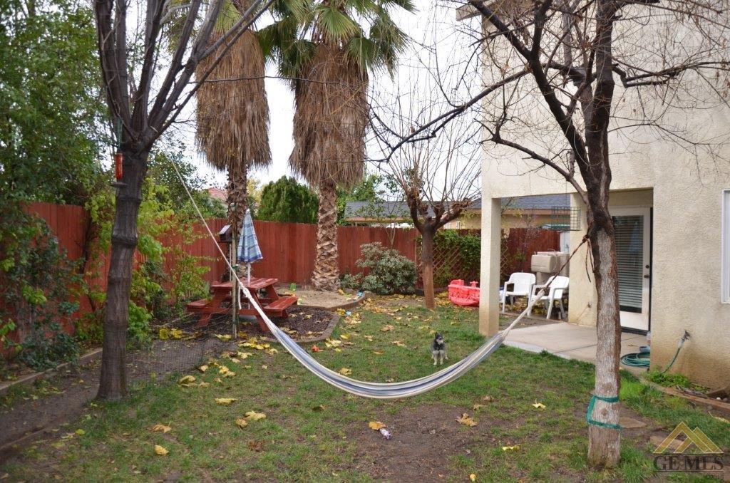 4305 Blue Devils Ave, Bakersfield, CA 93313 photo 17