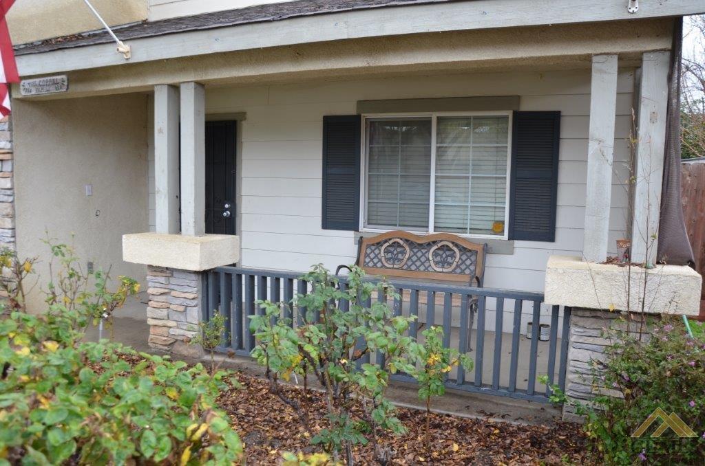 4305 Blue Devils Ave, Bakersfield, CA 93313 photo 4