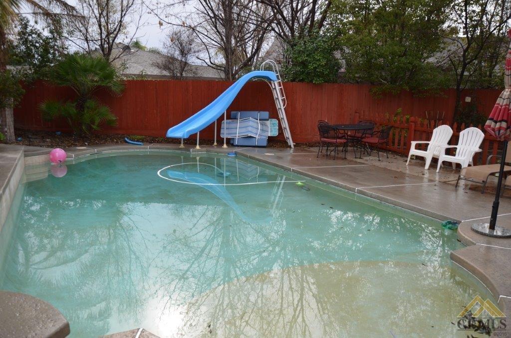 4305 Blue Devils Ave, Bakersfield, CA 93313 photo 15