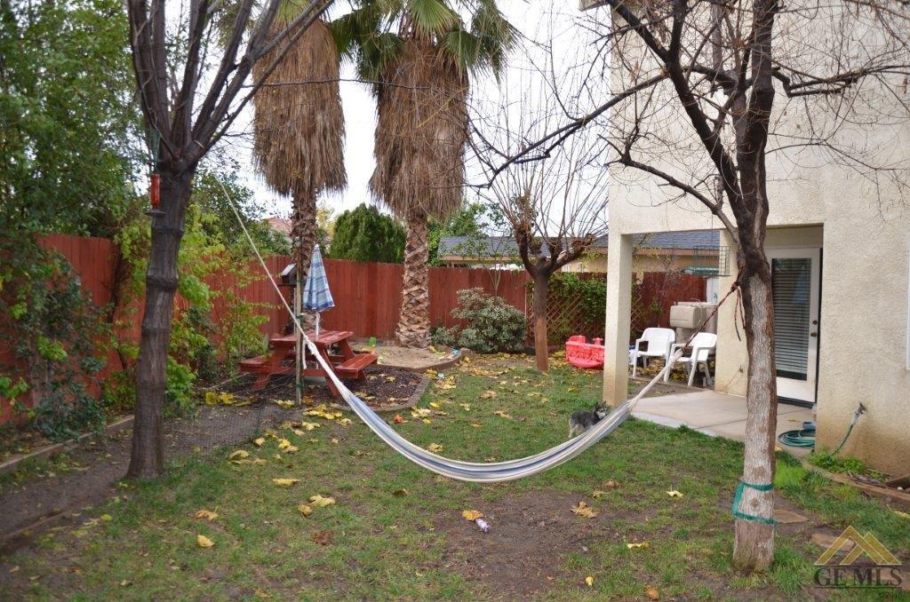 4305 Blue Devils Ave, Bakersfield, CA 93313 photo 16