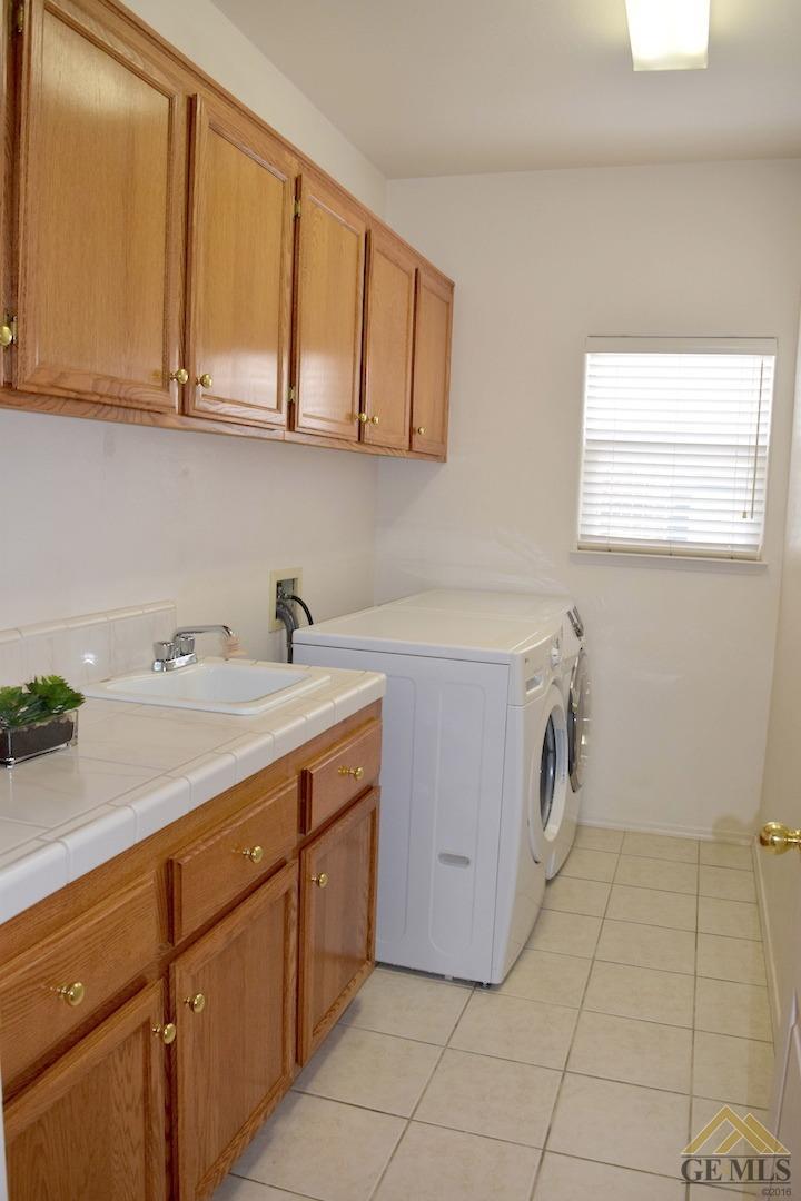 10325 Bichester Ct, Bakersfield, CA 93311 photo 21