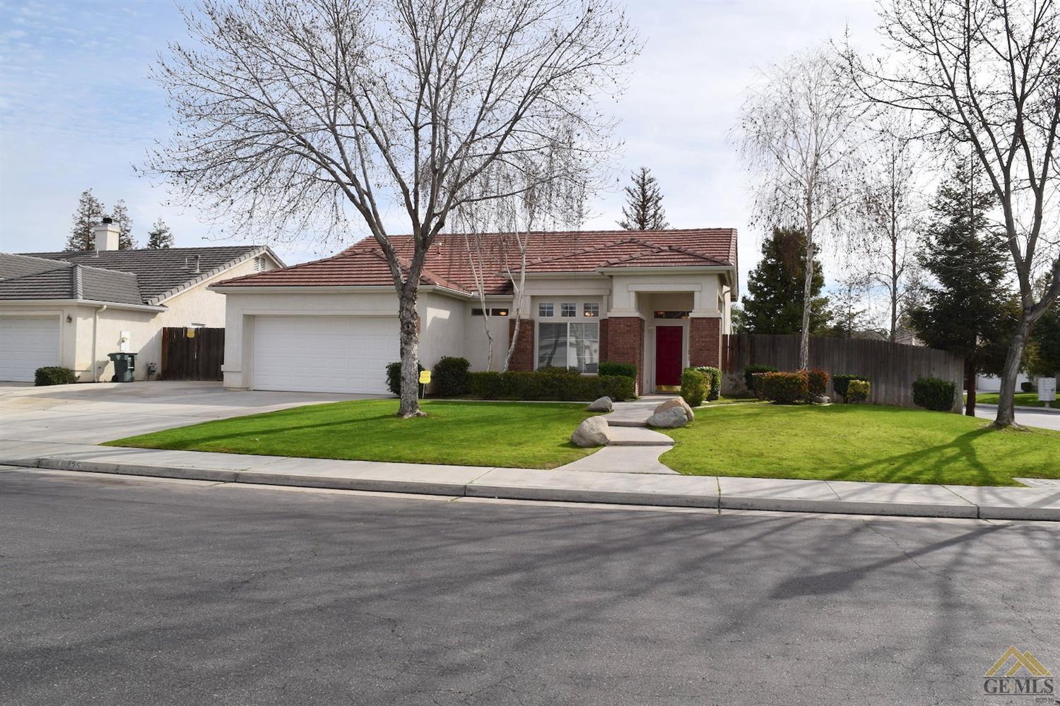 10325 Bichester Ct, Bakersfield, CA 93311 photo 1