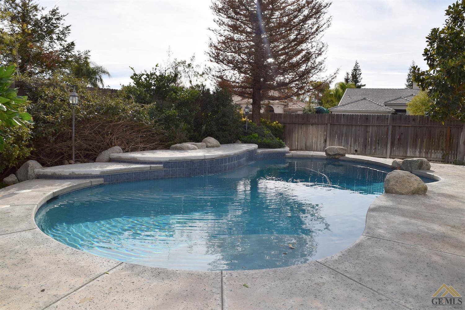10325 Bichester Ct, Bakersfield, CA 93311 photo 31