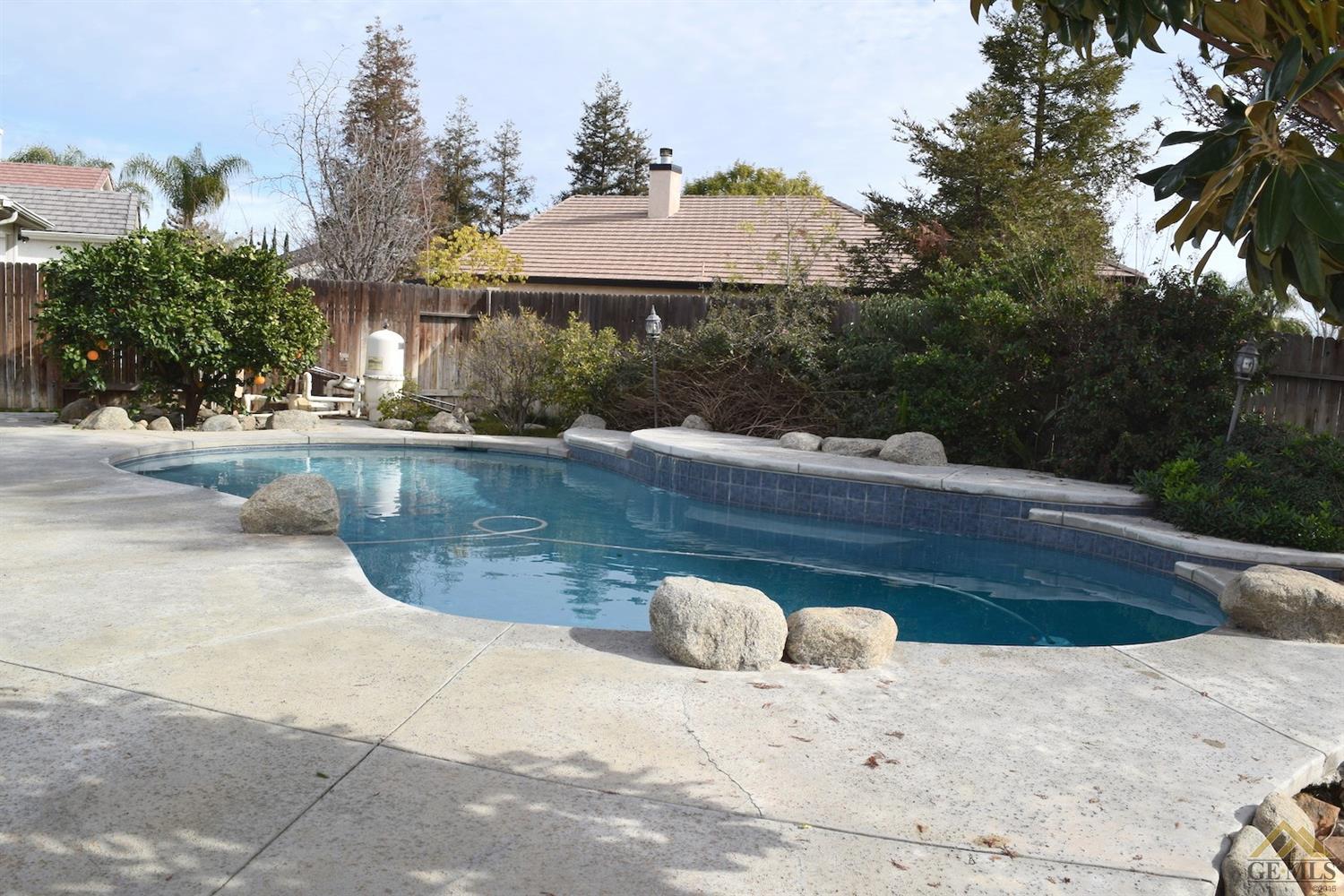 10325 Bichester Ct, Bakersfield, CA 93311 photo 30