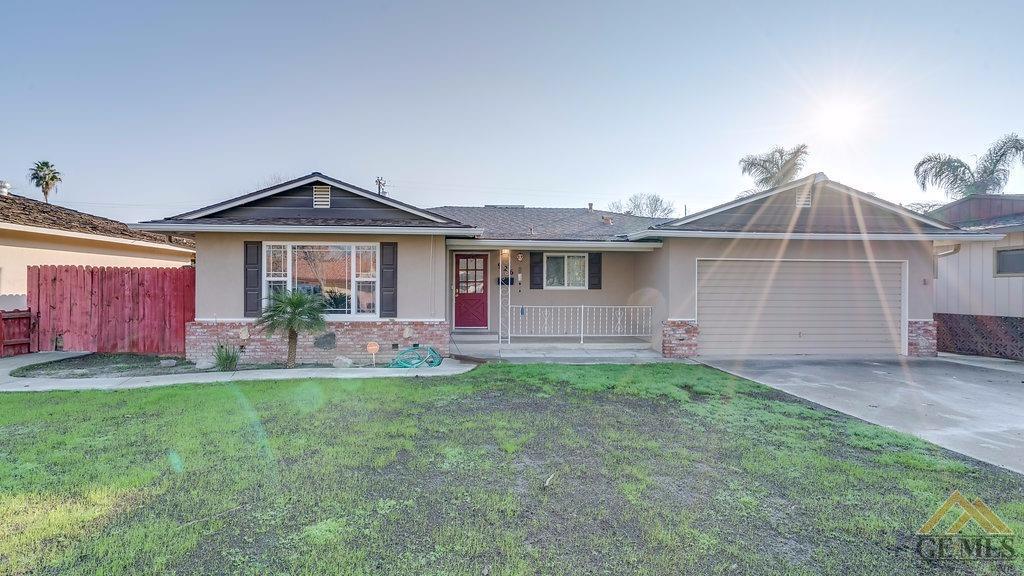 926 Cedar Ave, Wasco, CA 93280 photo 1