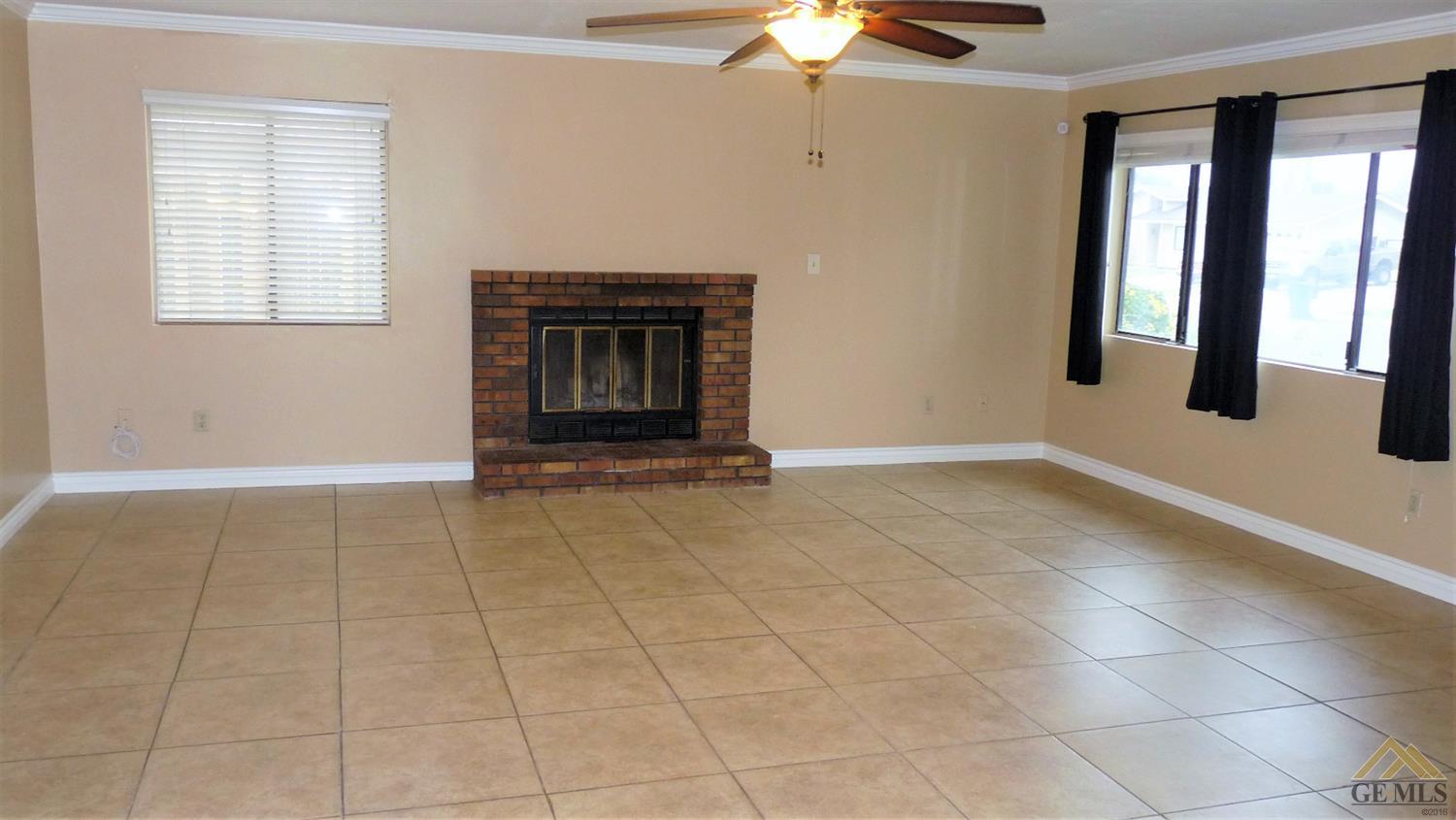 9105 Duncanson Dr, Bakersfield, CA 93311 photo 5