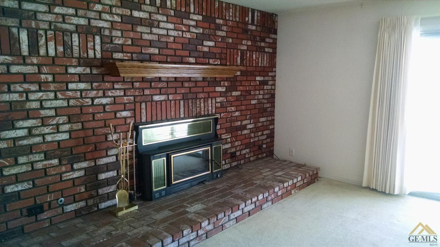 219 Suzanne Ln, Taft, CA 93268 photo 8