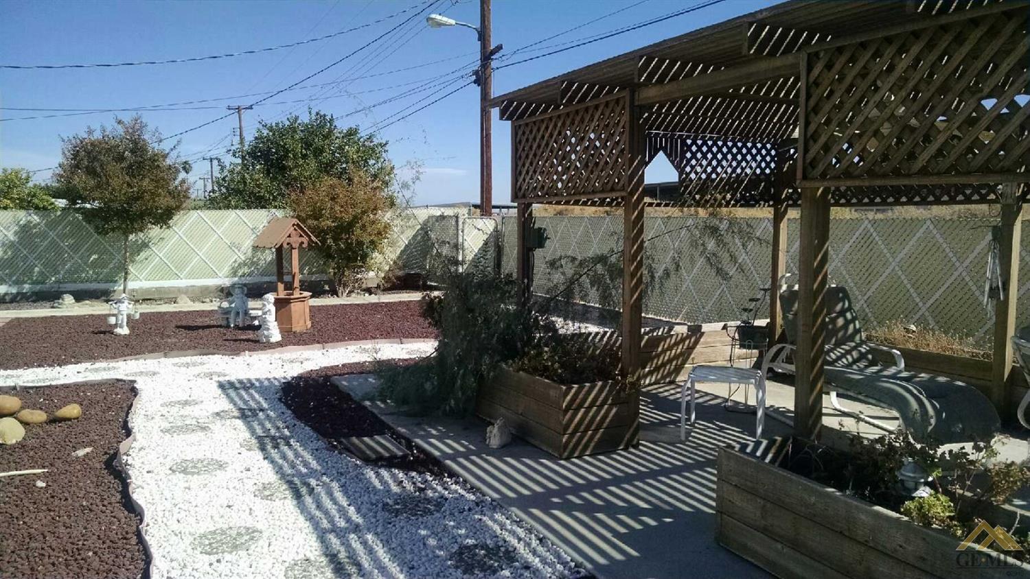219 Suzanne Ln, Taft, CA 93268 photo 19