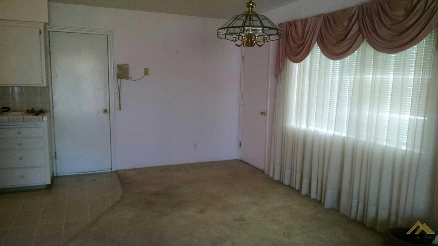219 Suzanne Ln, Taft, CA 93268 photo 7