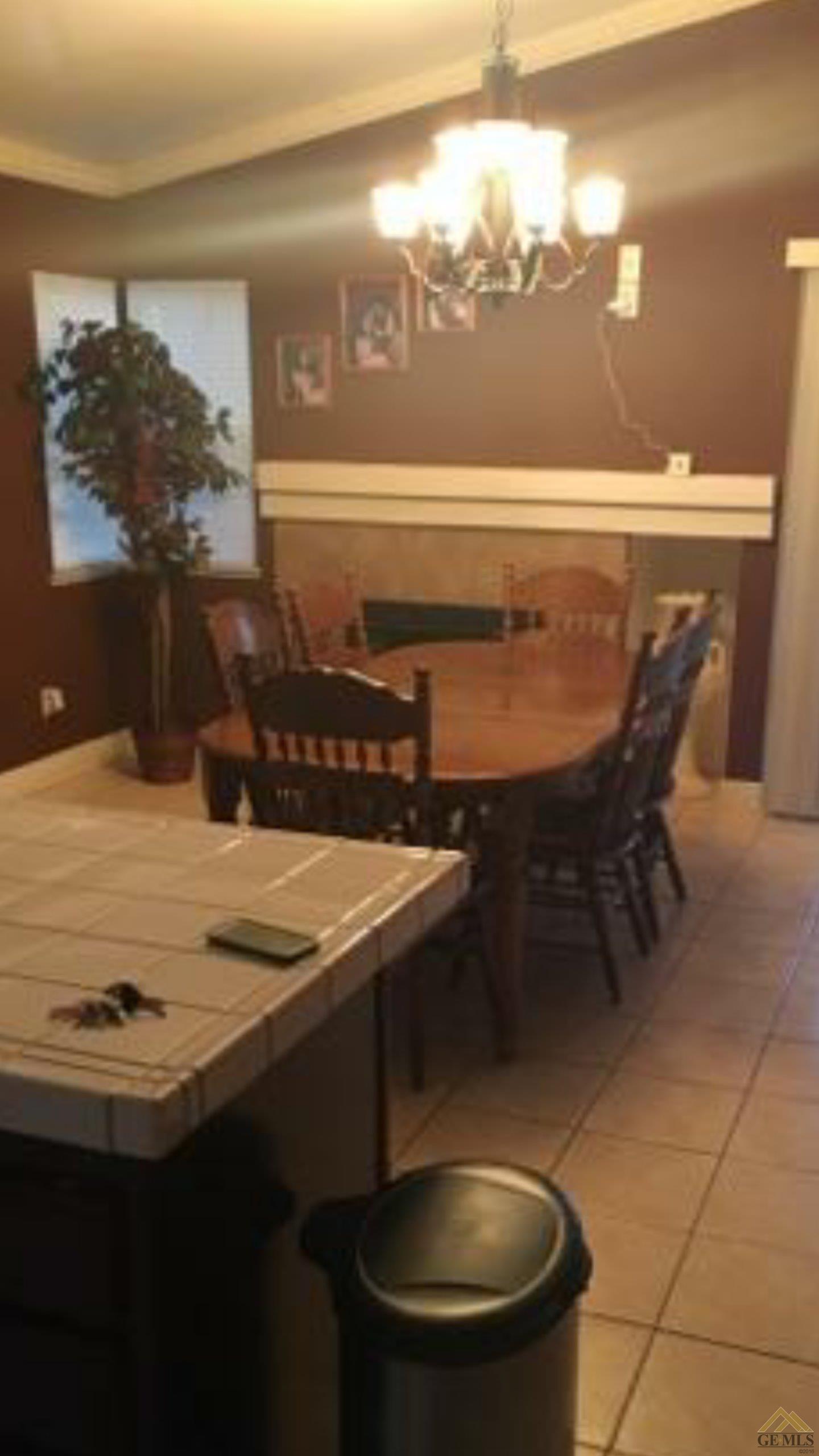8820 Winlock St, Bakersfield, CA 93312 photo 3