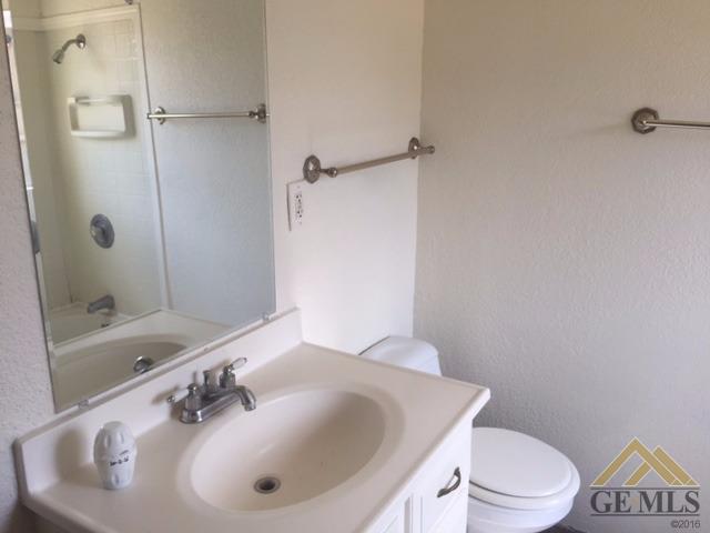 307 Crystal St, Taft, CA 93268 photo 11