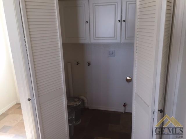 307 Crystal St, Taft, CA 93268 photo 12