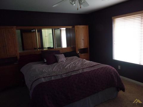105 Lee St, Taft, CA 93268 photo 18