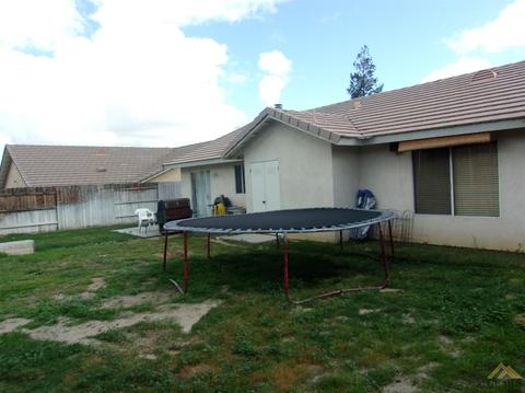 105 Lee St, Taft, CA 93268 photo 24