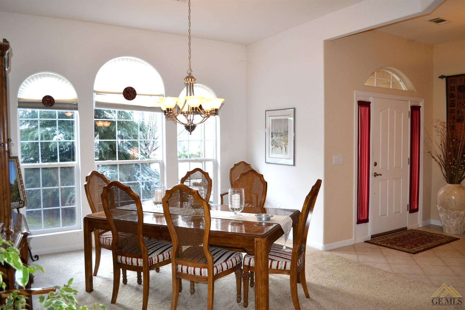 18130 Rawhide Ct, Tehachapi, CA 93561 photo 4