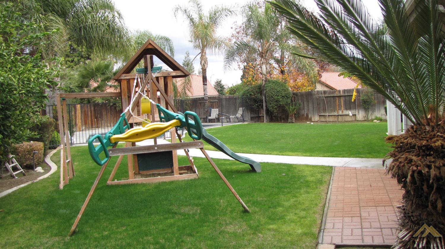 9404 Colfax Ct, Bakersfield, CA 93312 photo 20