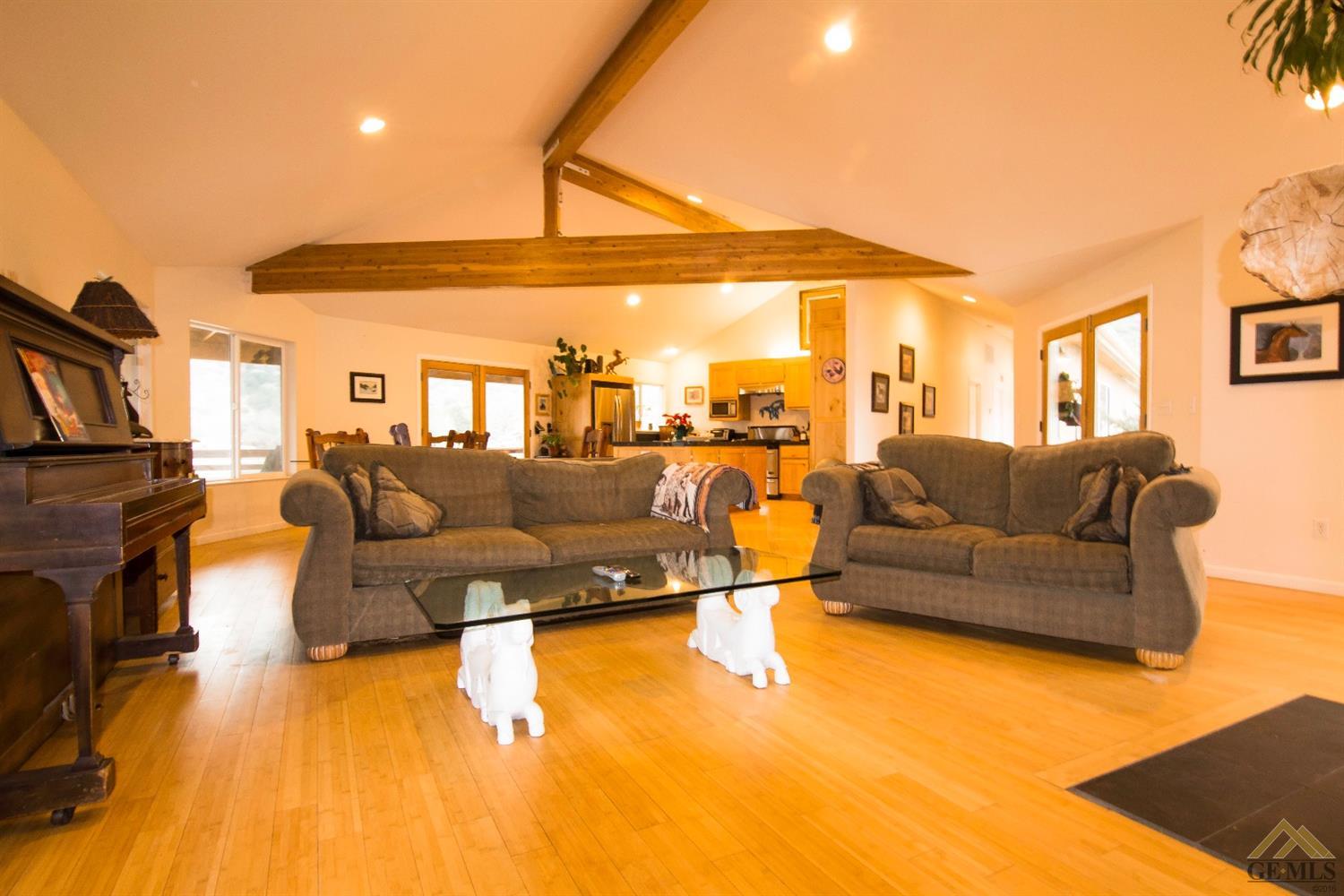 29801 S Lower Valley Rd, Tehachapi, CA 93561 photo 5