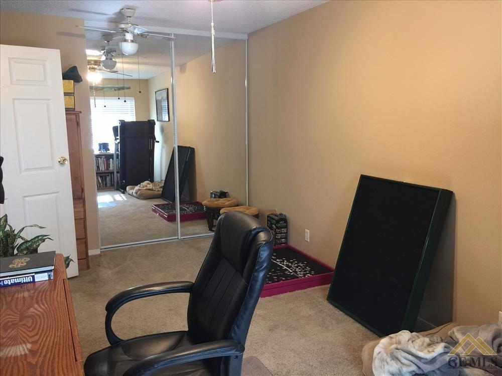 28041 Seabiscuit Way, Tehachapi, CA 93561 photo 13