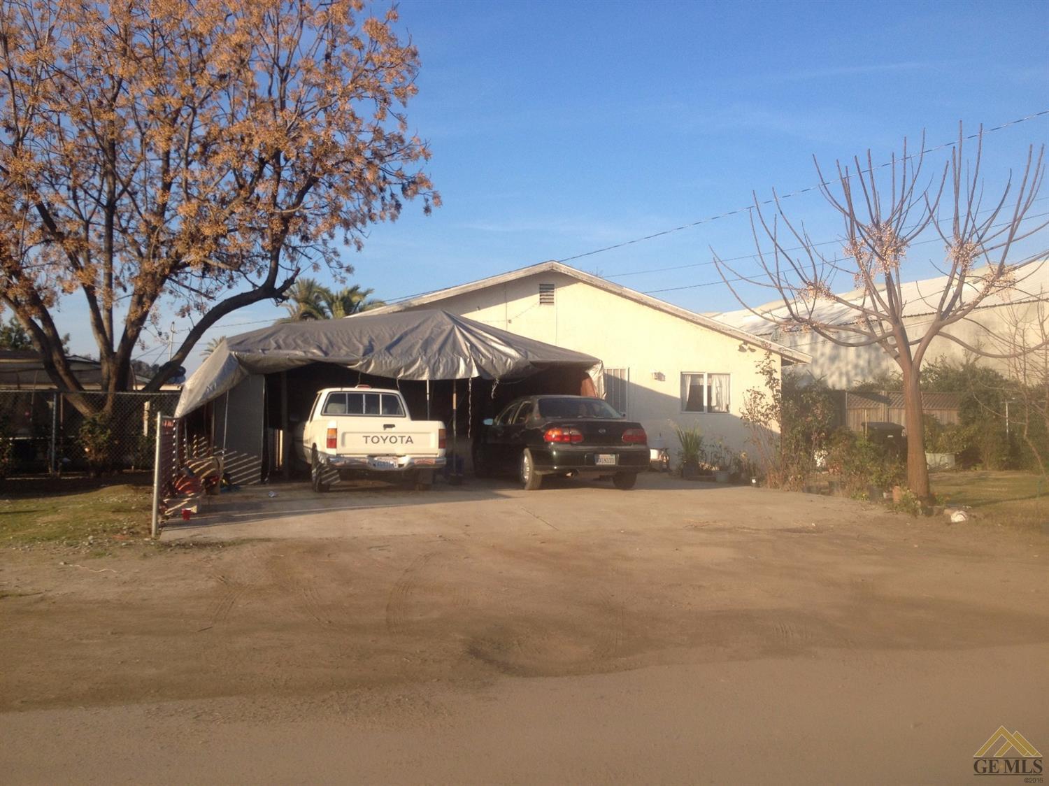 601 18th Ave, Delano, CA 93215 photo 1