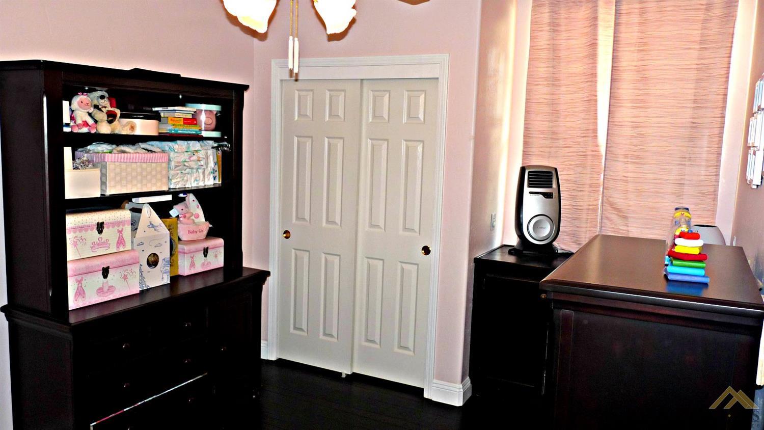 11015 Jadestone Dr, Bakersfield, CA 93311 photo 17