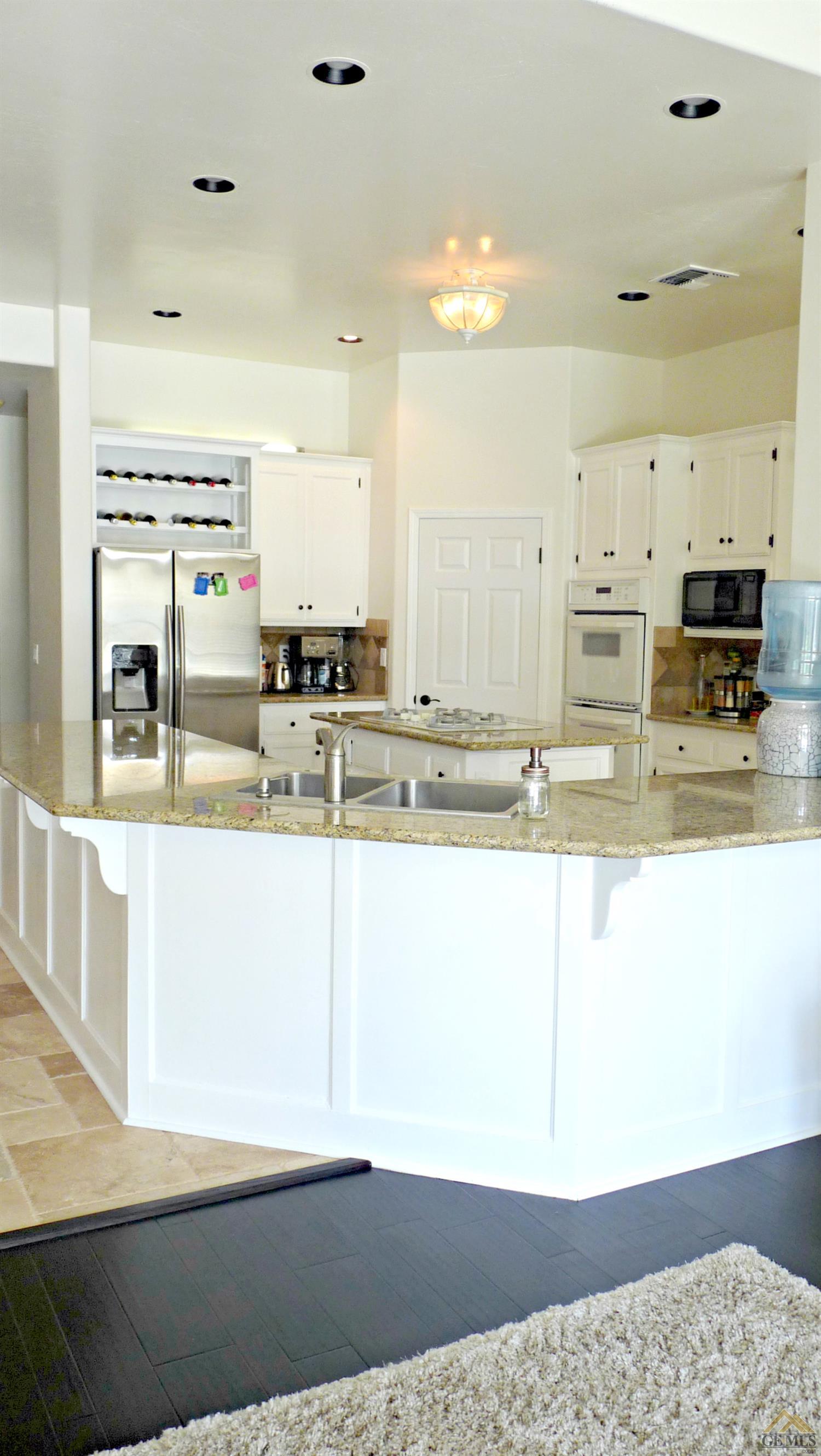 11015 Jadestone Dr, Bakersfield, CA 93311 photo 9