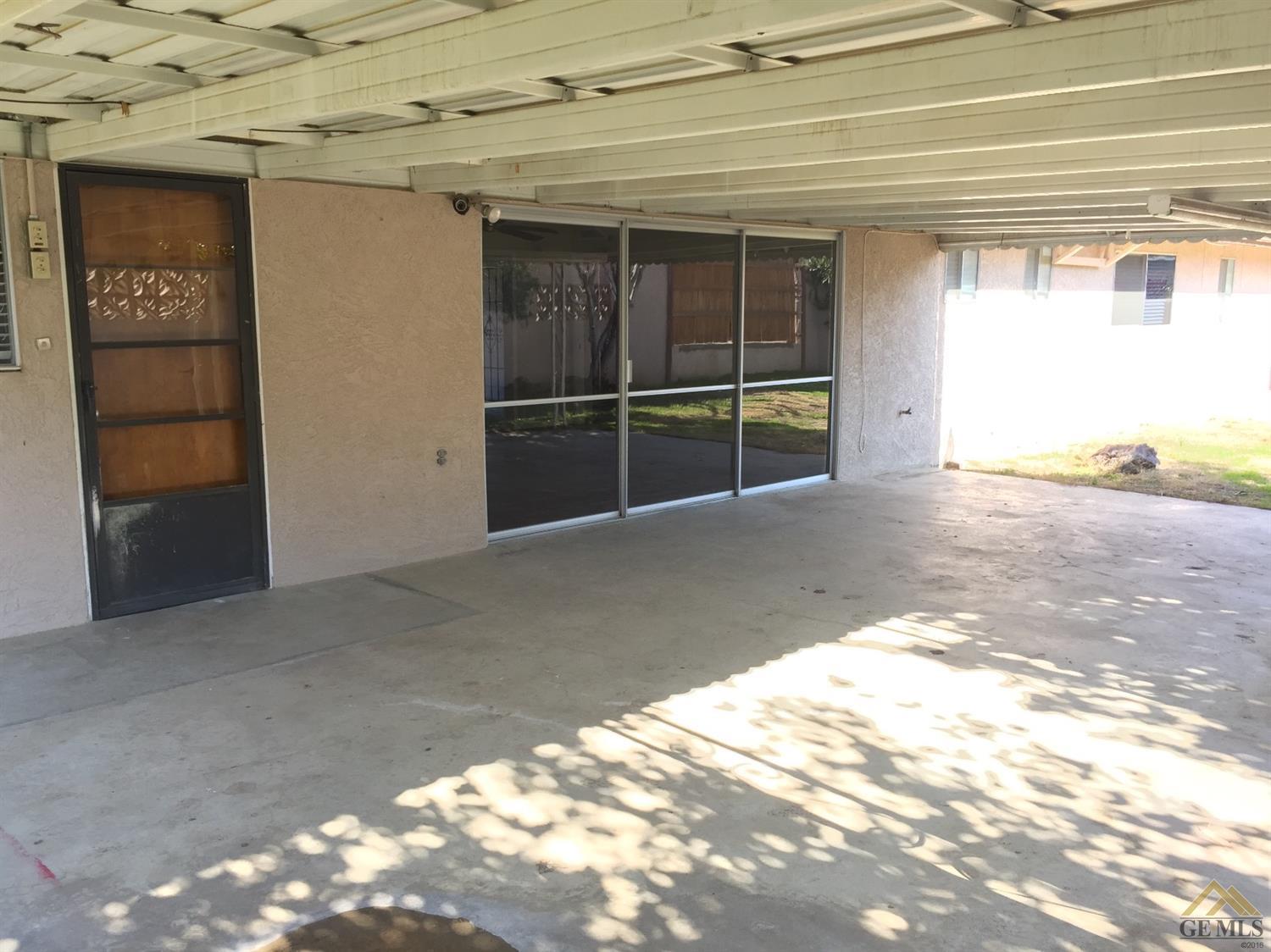 421 Stokes Ln, Taft, CA 93268 photo 34