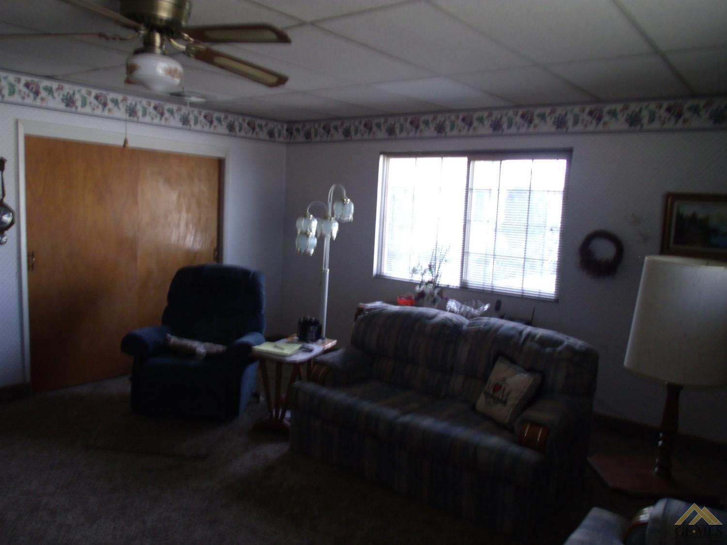2417 7th St, Wasco, CA 93280 photo 8