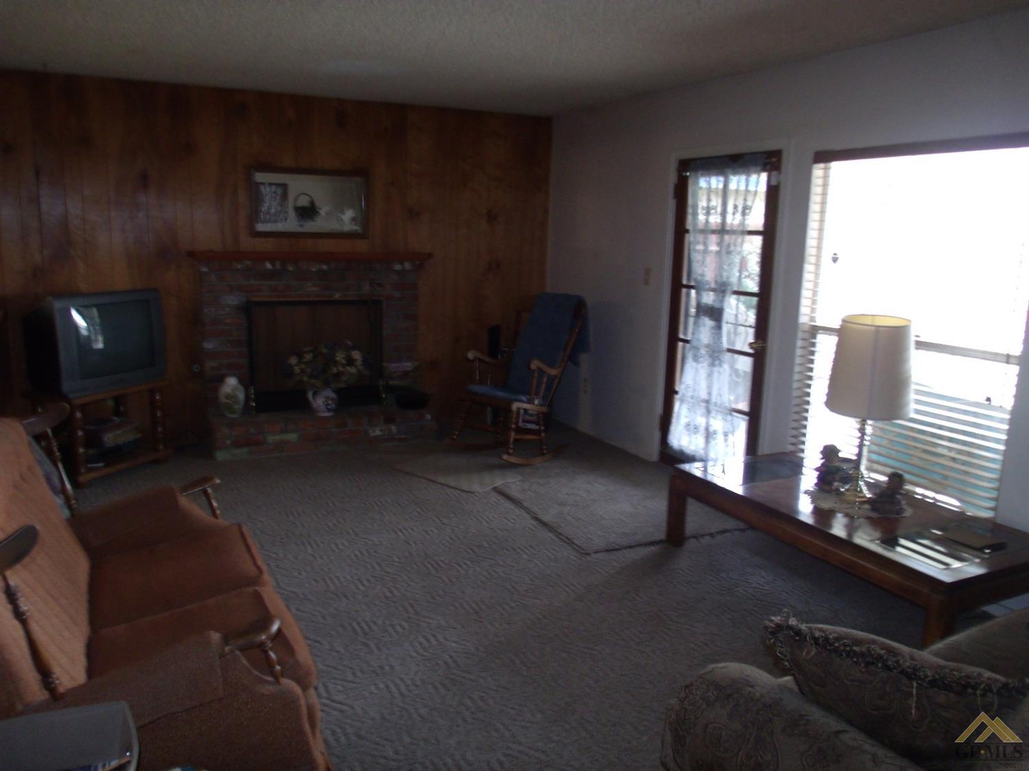 2417 7th St, Wasco, CA 93280 photo 12