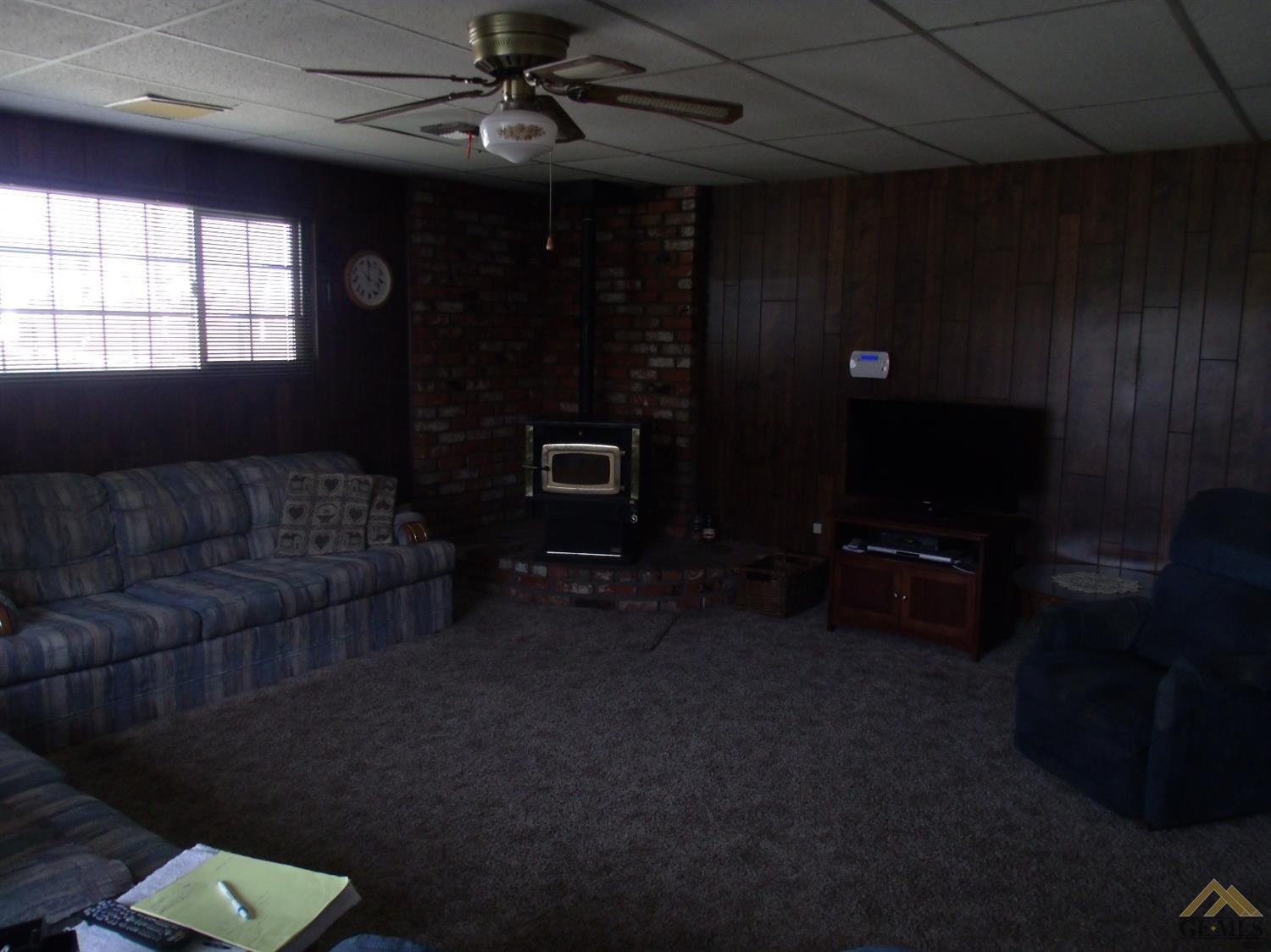 2417 7th St, Wasco, CA 93280 photo 7