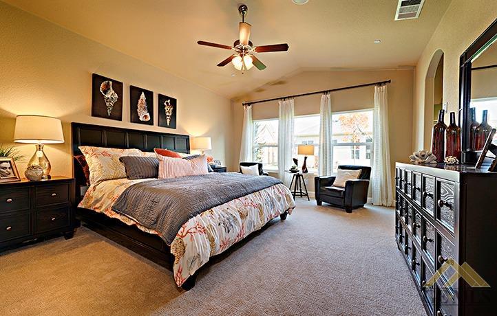 9529 Mountain Peak Ln, Shafter, CA 93263 photo 6