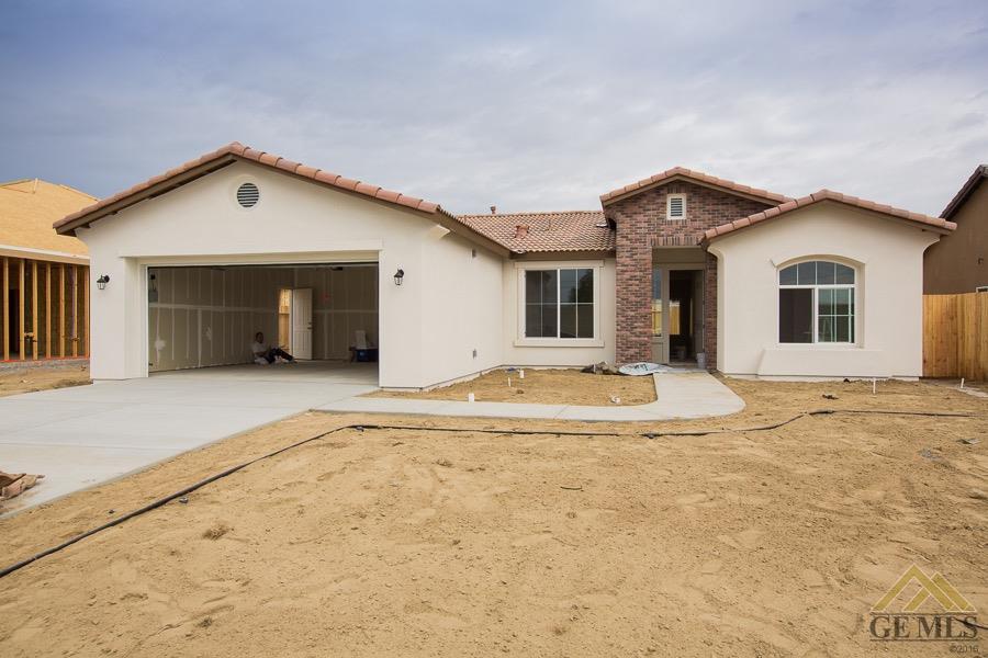 9024 Belmac Ave, Bakersfield, CA 93312 photo 1