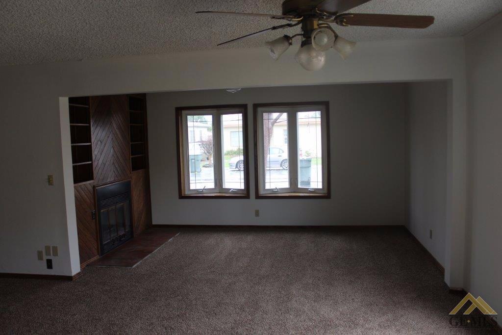 810 Caylor St, Bakersfield, CA 93304 photo 5