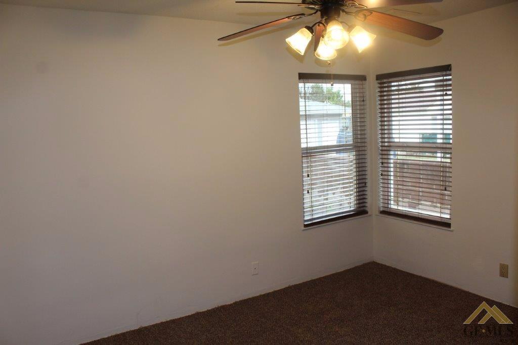 810 Caylor St, Bakersfield, CA 93304 photo 18