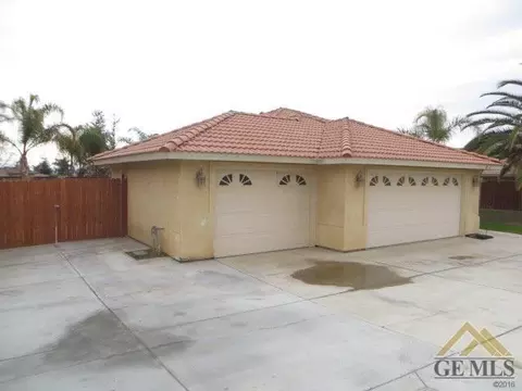 11342 Stroke Cutters Dr, Taft, CA 93268 photo 2