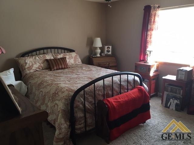 28050 Stallion Springs Dr, Tehachapi, CA 93561 photo 9