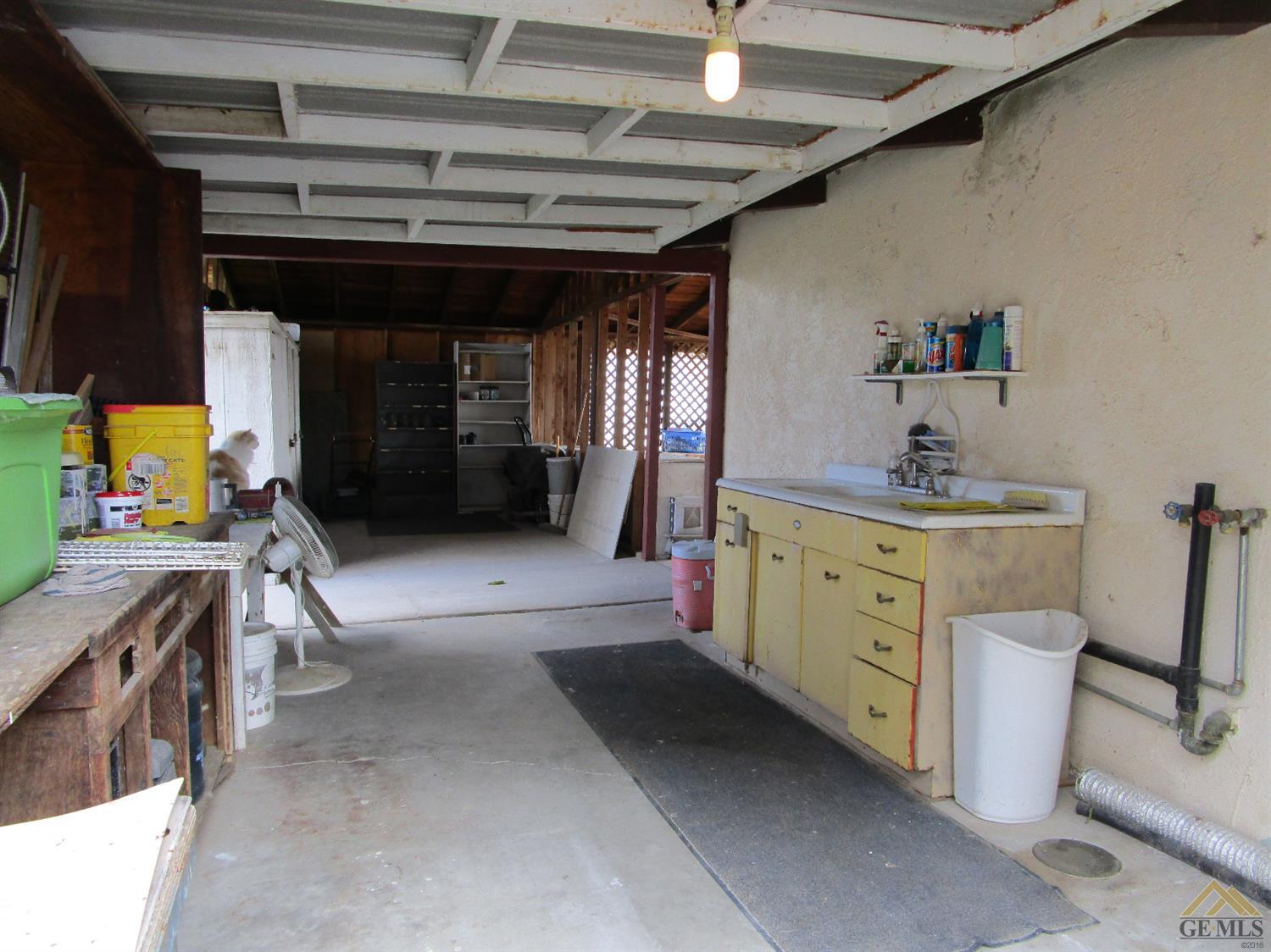27540 Maple St, Taft, CA 93268 photo 15
