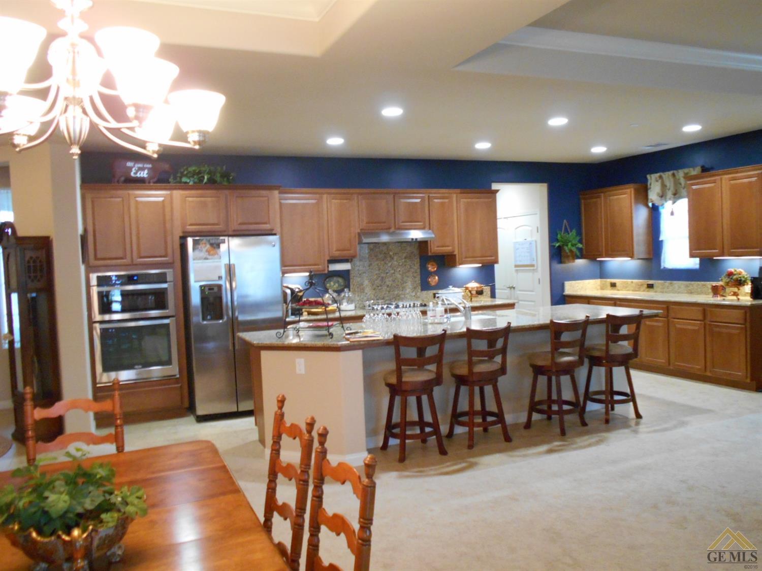 119 Mabel Thorp Dr, Bakersfield, CA 93312 photo 10