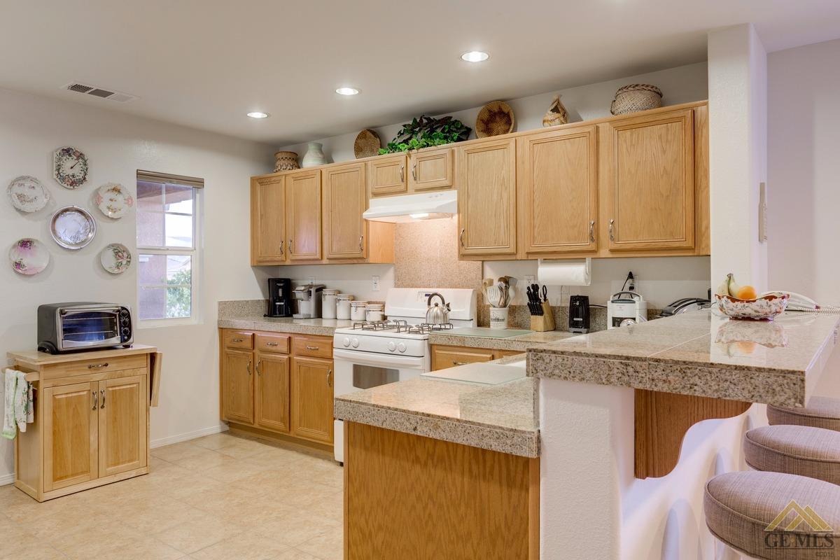 916 Cathy Ln, Tehachapi, CA 93561 photo 14