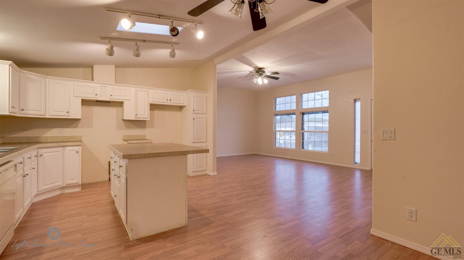 1601 Poso Dr #75, Wasco, CA 93280 photo 3