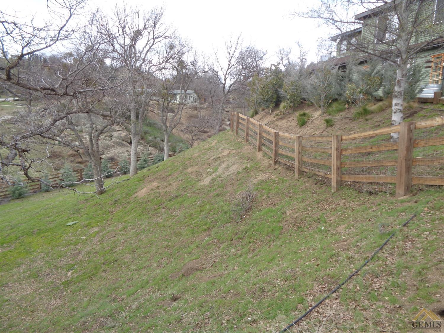 25821 Cumberland Rd, Tehachapi, CA 93561 photo 25