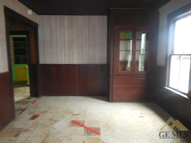 1140 D St, Wasco, CA 93280 photo 3