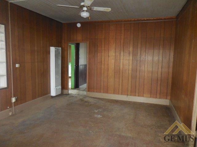1140 D St, Wasco, CA 93280 photo 4