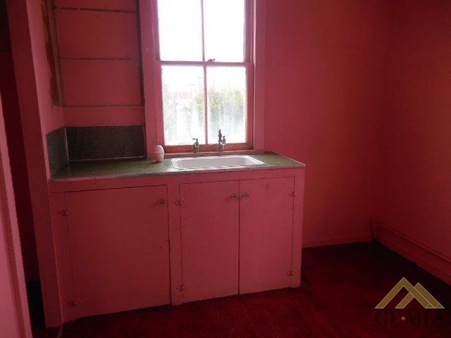 1140 D St, Wasco, CA 93280 photo 14