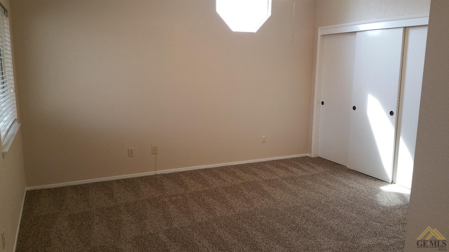 8708 Willow Springs Ct, Bakersfield, CA 93312 photo 17