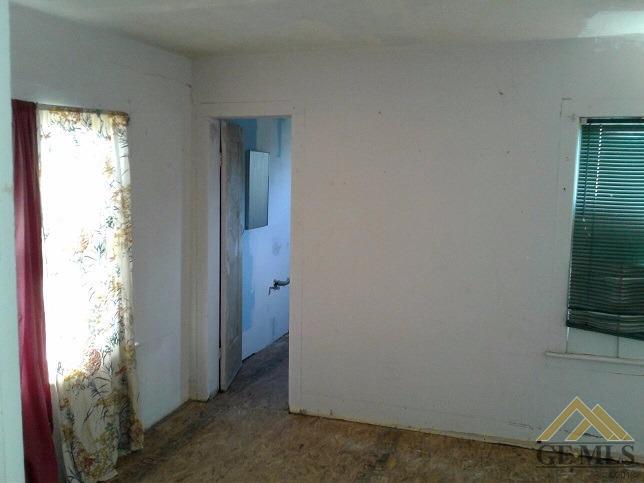 1902 5th St, Wasco, CA 93280 photo 5