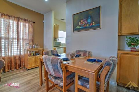 2124 R St, Bakersfield, CA 93301 photo 7